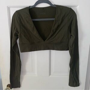 Garage long sleeve crop top